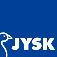 Logo sklepu Jysk z gazetkami promocyjnymi
